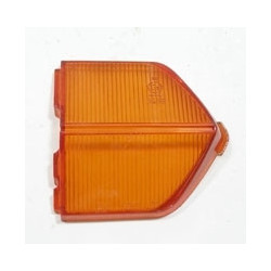 rear lamp lens RH...