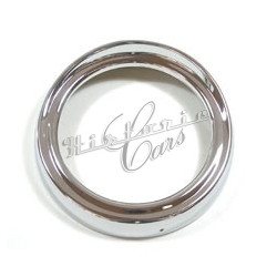 Obroučka světlometu Fiat 600 D