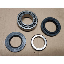 rear wheel bearing set...
