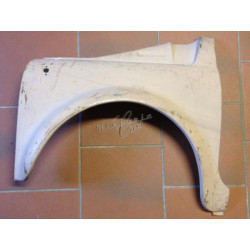 Blatník přední levý...