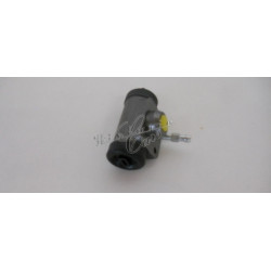 wheel brake cylinder STEYR...