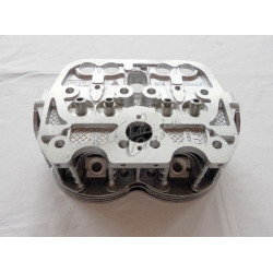 cylinder head Fiat 126 P