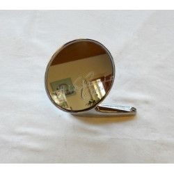 chromed outer review mirror...