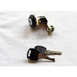 trunk lid lock Fiat 124...