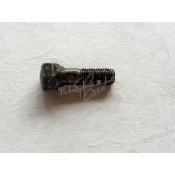 front wheel bolt Fiat 1300...