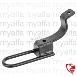 Tažné oko přední Alfa Romeo...