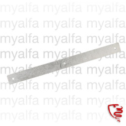 Boční přídržný plech...