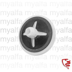 Spona pro nápisy Alfa Romeo