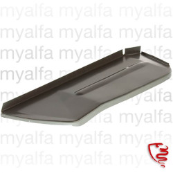 Plech mezi zadní...